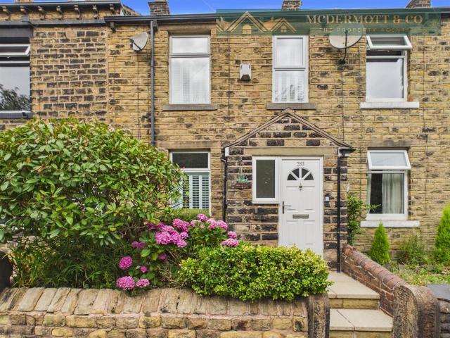 House for sale in Saddleworth, Pendock