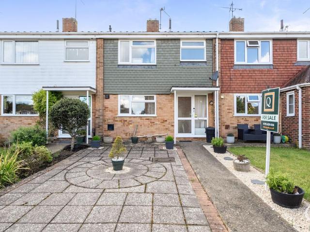 House for sale in Farthing Corner, Gillingham