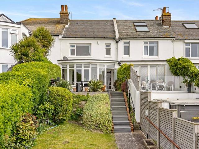 House for sale in Brighton Marina Village, Roedean