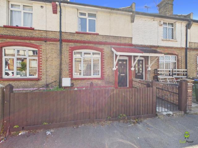 House for sale in Slade Green, Greater London