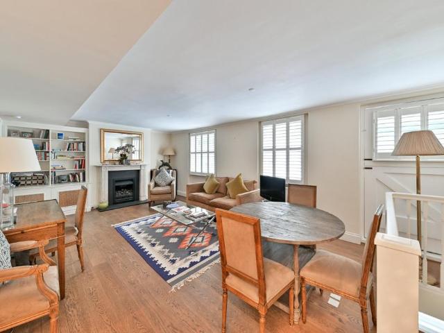 House for sale in South Kensington, Greater London
