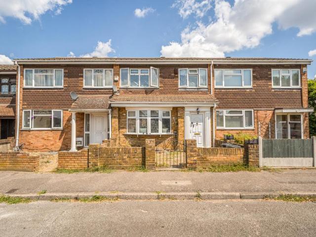 House for sale in South Hornchurch, Greater London