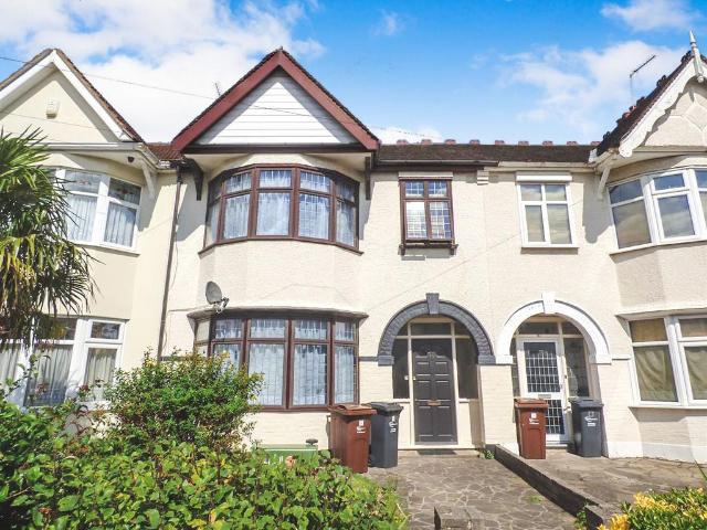 House for sale in Thames View, Greater London