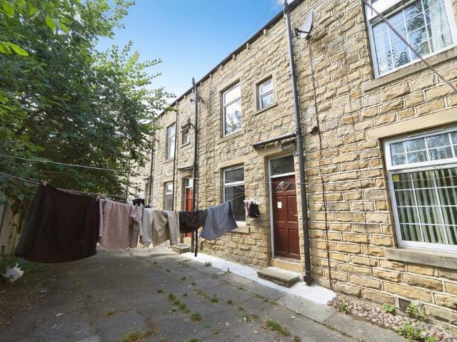 House for sale in Long Lee, West Yorkshire
