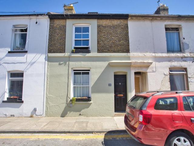 House for sale in Middle Deal, Ash