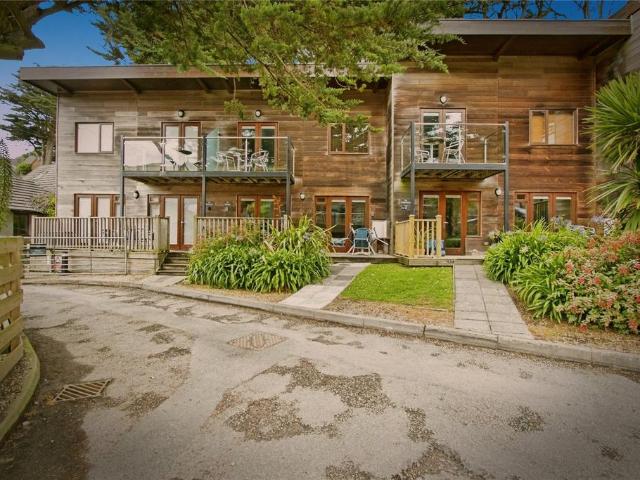 House for sale in Porthtowan, Cornwall