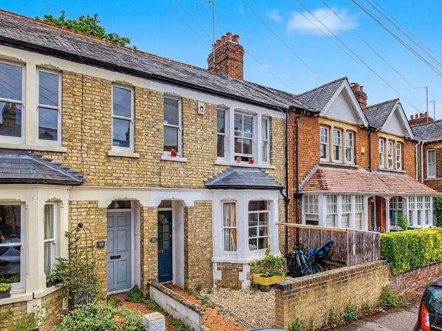 House for sale in Iffley Fields, The Slade