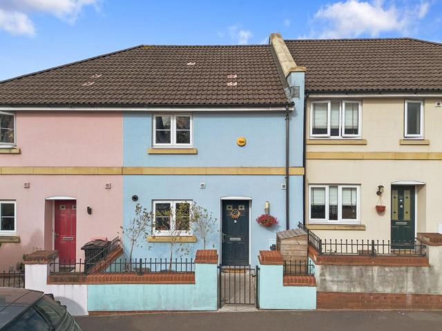 House for sale in Feckenham, City Of Bristol