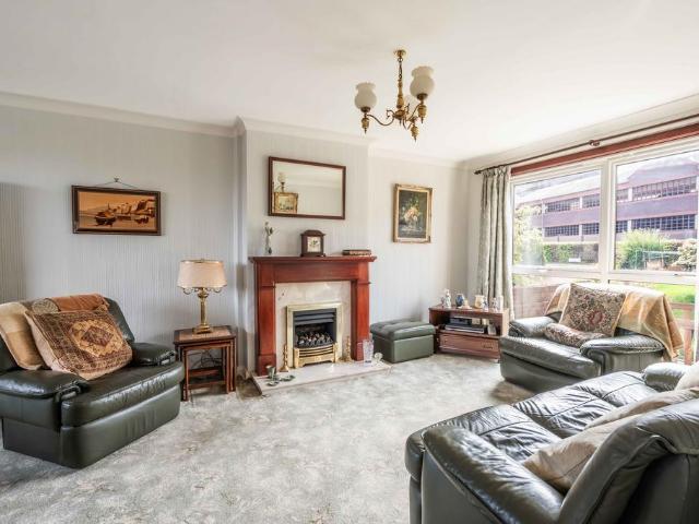 House for sale in Comely Bank, Craigleith