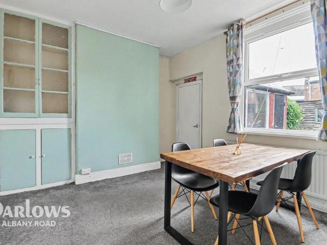 House for sale in Penylan, Falcon Lodge