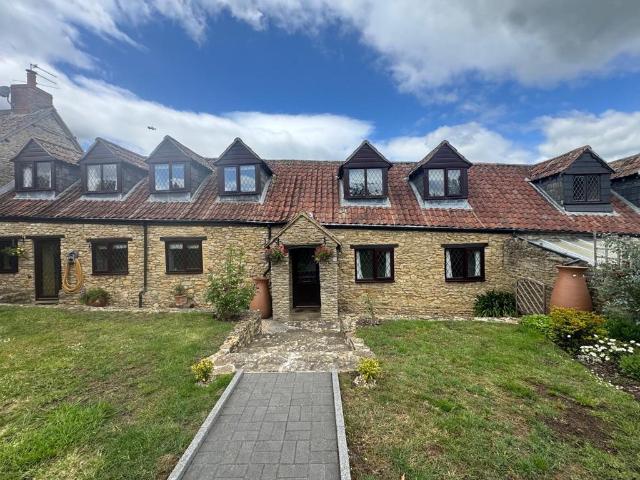 House for sale in Templecombe, Somerset