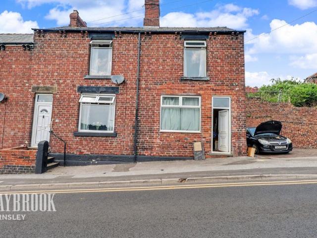 House for sale in Darfield, South Yorkshire