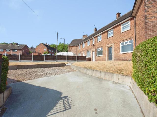 House for sale in Clifton, South Yorkshire