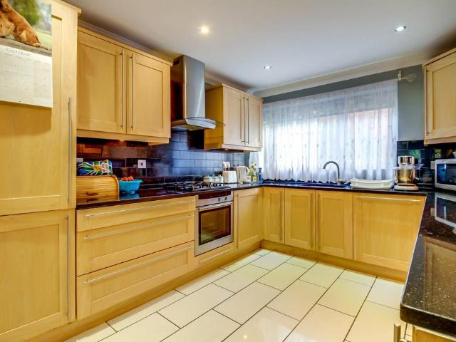 House for sale in Northwood, Greater London