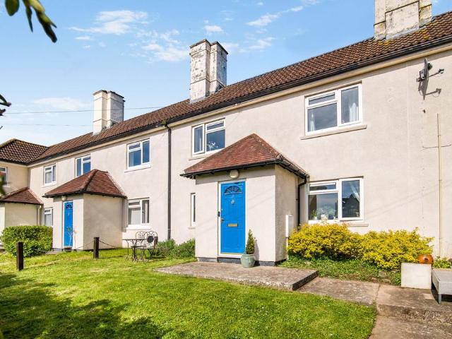 House for sale in Bromsberrow Heath, Gloucestershire