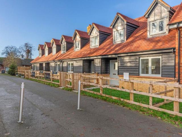 House for sale in Long Crendon