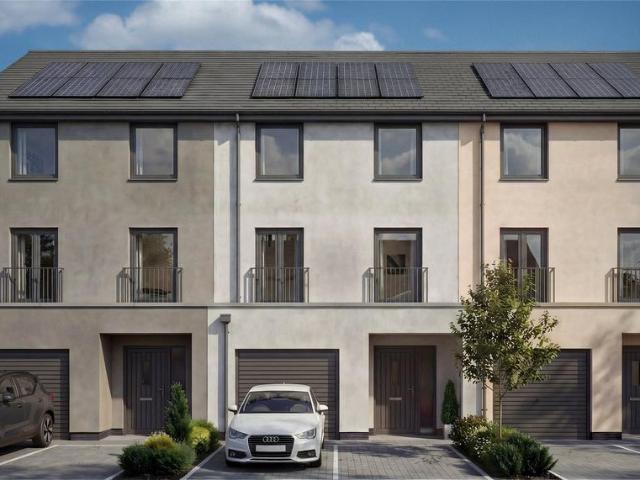 House for sale in Hallaze, Scredda