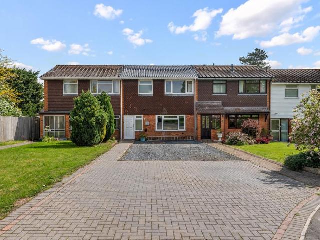 House for sale in Alderminster, Warwickshire