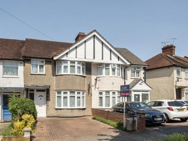 House for sale in Lane, Greater London