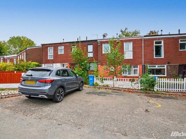 House for sale in Murdishaw, Halton