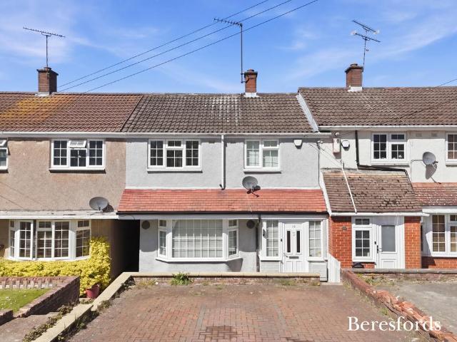 House for sale in Hutton, Navestock Side