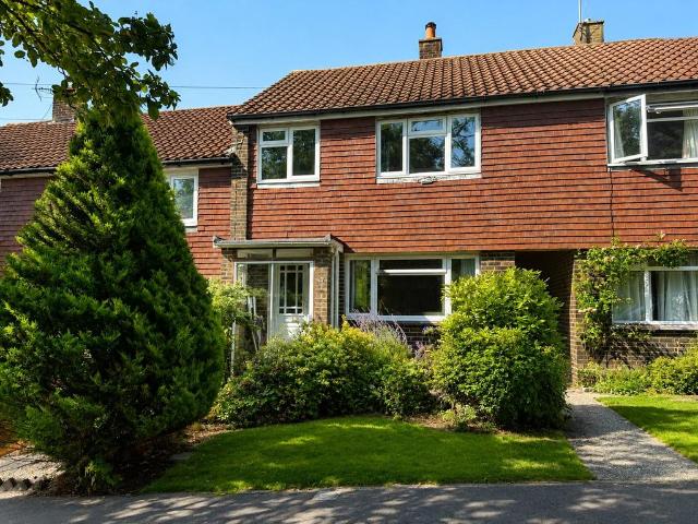 House for sale in Littlecote, West Sussex