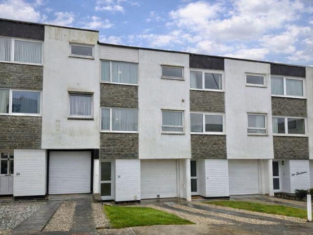 House for sale in Mount Wise, Isle Of Man