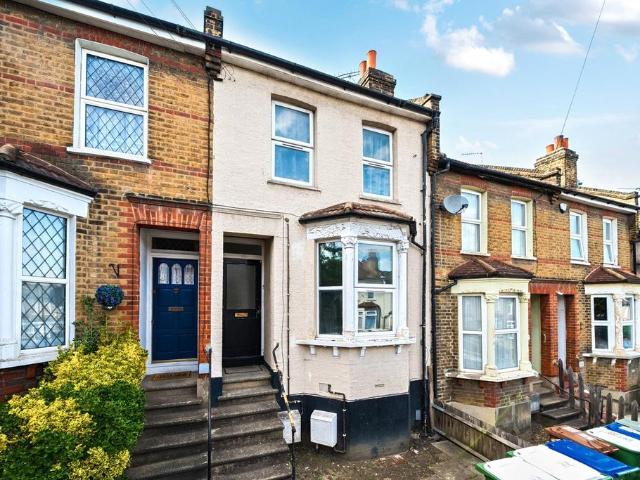 House for sale in Northumberland Heath, Greater London