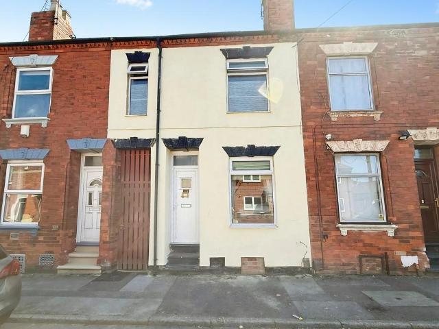 House for sale in Berry Hill, Potters Corner