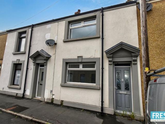 House for sale in Mount Pleasant, Swansea