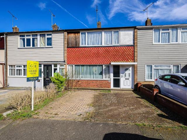 House for sale in Lee Chapel, Essex
