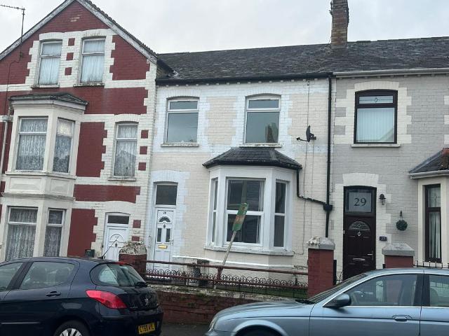 House for sale in Gibbonsdown, Barry