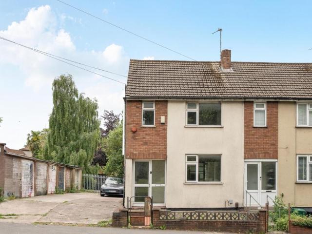 House for sale in Feckenham, City Of Bristol