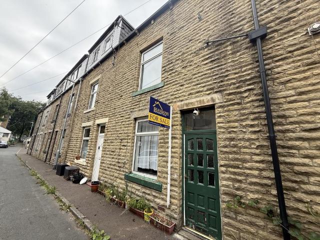 House for sale in Todmorden, West Yorkshire