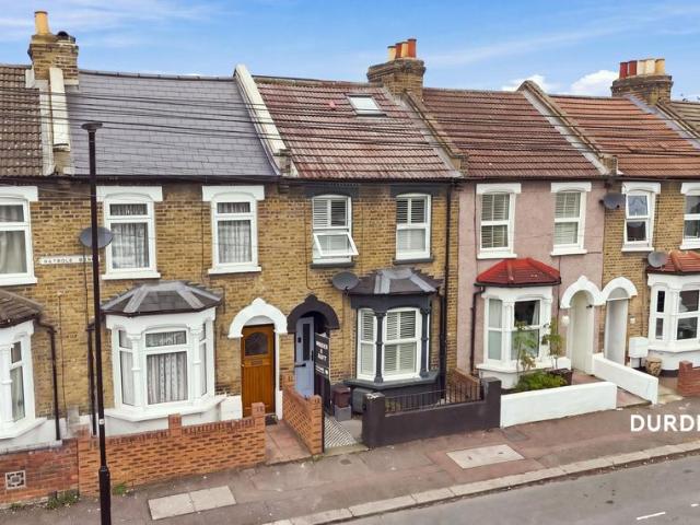 House for sale in Leytonstone, Greater London