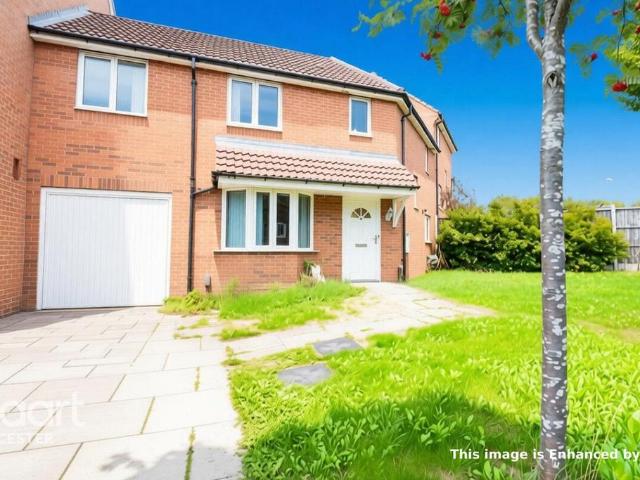 House for sale in Beaumont Leys, Leicester