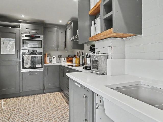 House for sale in Repton Park North, Bridgefield
