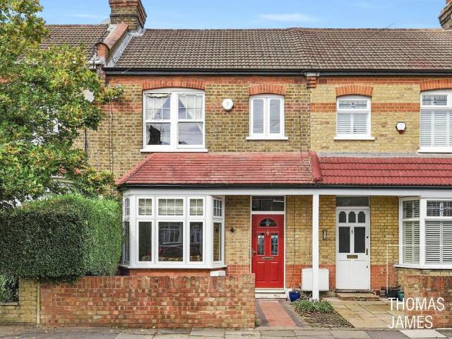 House for sale in Edmonton, Greater London