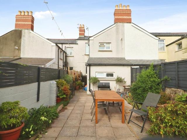 House for sale in Penarth Marina, Penarth