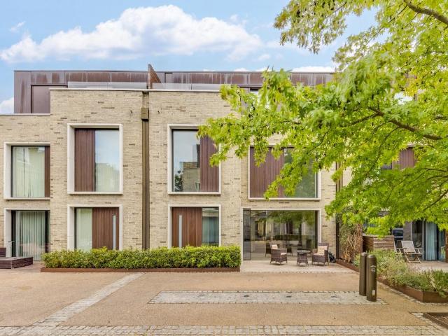 House for sale in Kensal Town, Maida Vale