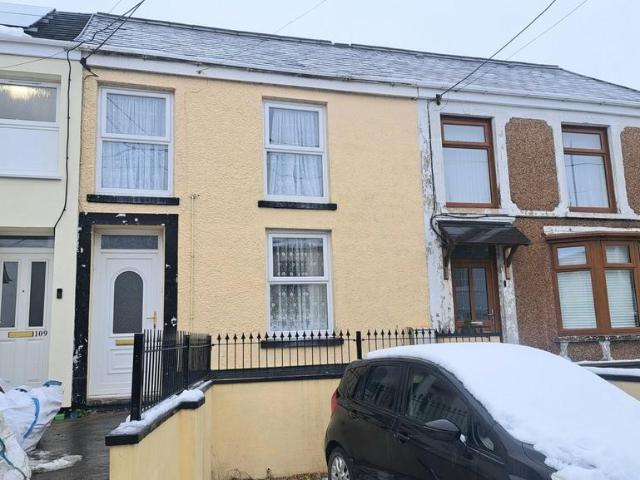 House for sale in Cwarter Bach, Lower Brynamman