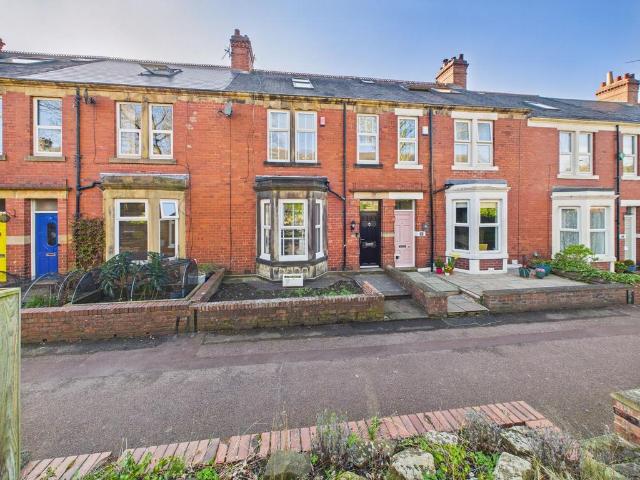 House for sale in Low Fell, Tyne And Wear