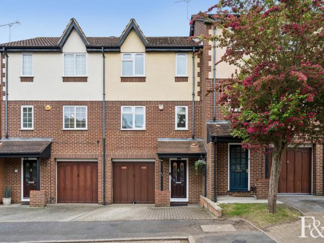 House for sale in Slough