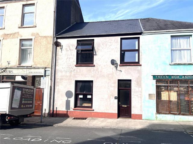 House for sale in Pembroke Dock, Wales