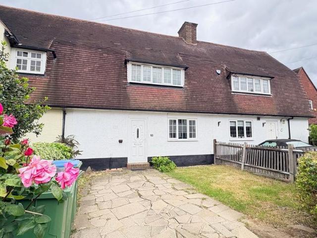 House for sale in Well Hall, Greater London