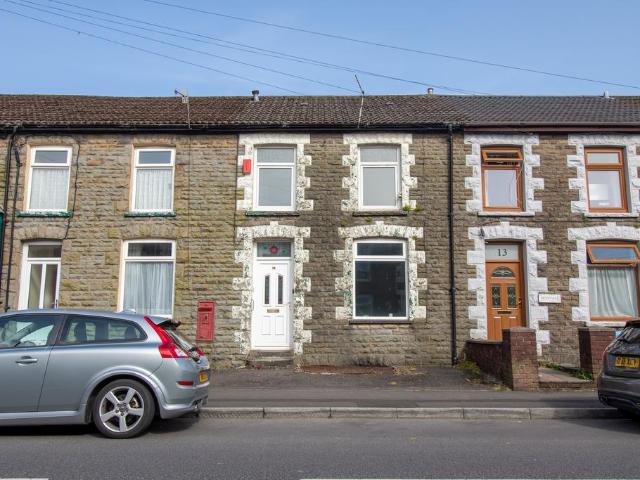 House for sale in Ystrad, Gelli
