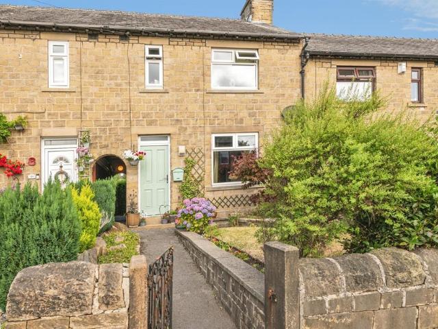 House for sale in Holme Valley, Honley