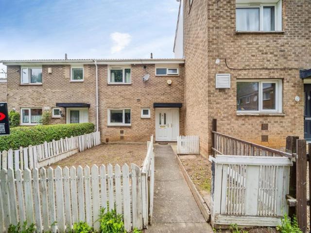 House for sale in Northampton, Northamptonshire