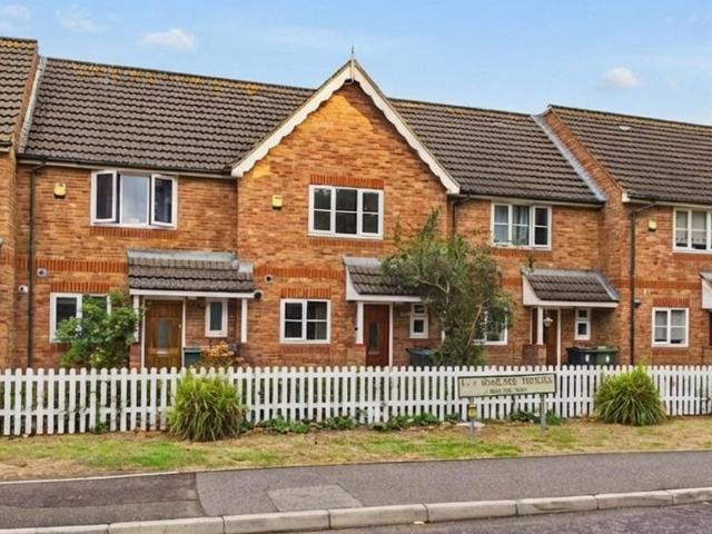 House for sale in Willesborough Lees, Bridgefield