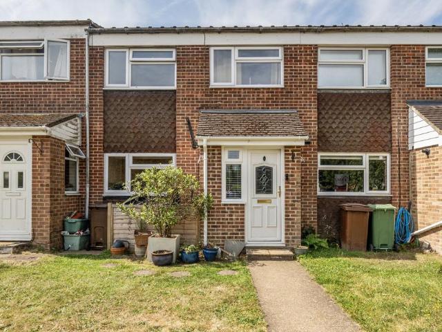 House for sale in Sandown Park, Kent